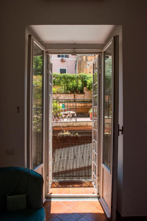 Lägenhet Colosseum, Monti, New Corithian House Up To 6 People Rom